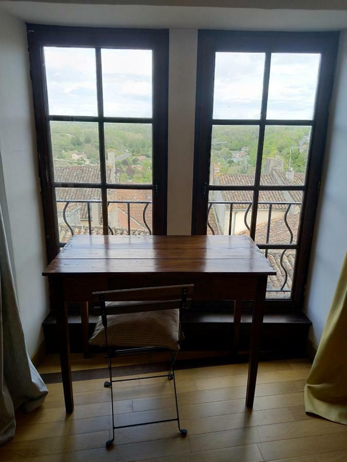 Apartamento Tour Duguesclin Chauvigny Exterior foto
